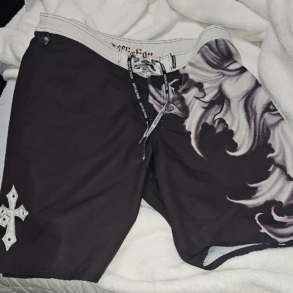 Affliction Other - Affliction Black & White Graphic Swim Board Shorts. Mens 40 Waist